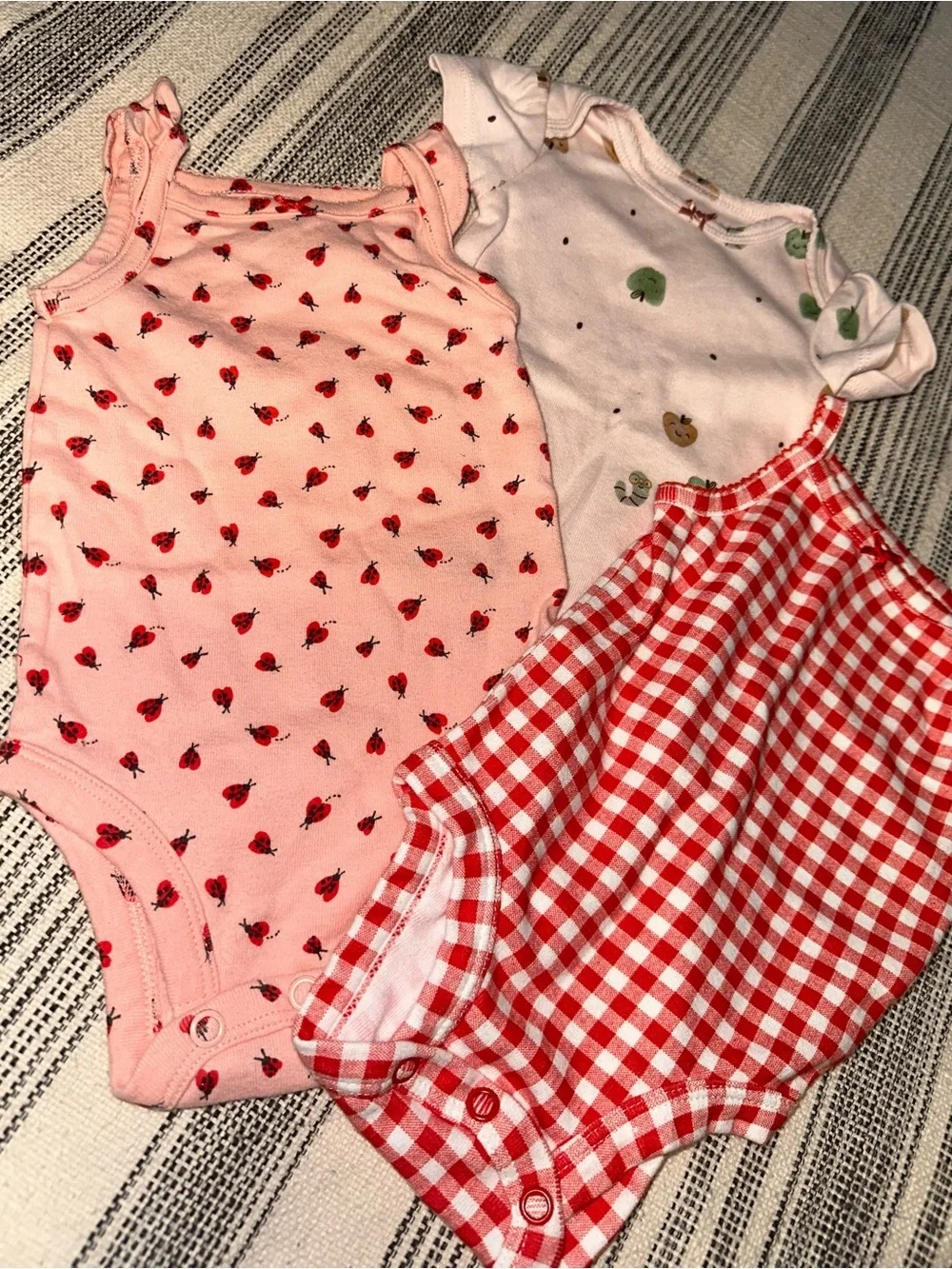 CARTER’S Baby Girl 3M Bundle Like New